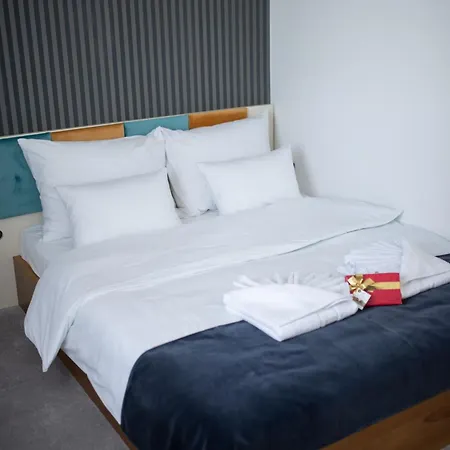 Djina - Aparthotel 4*
