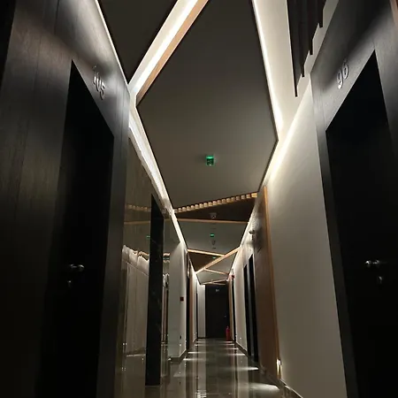 Djina - Ξενοδοχείο με διαμερίσματα 4*